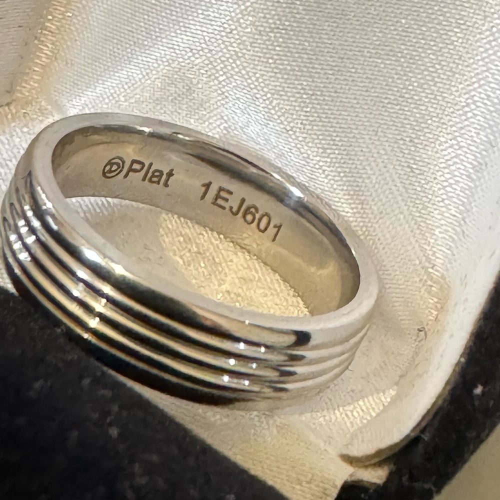 Silver Men's Ring - image 2